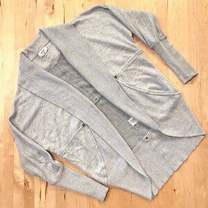Wilfred Aritzia Diderot Cocoon Shawl Cardigan Sweater XXS XS Grey Silver Studs